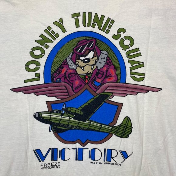 Vintage 94 Taz Looney Tune Bomber Squad Victory All Over Print Freeze T-Shirt XL - Picture 14 of 15